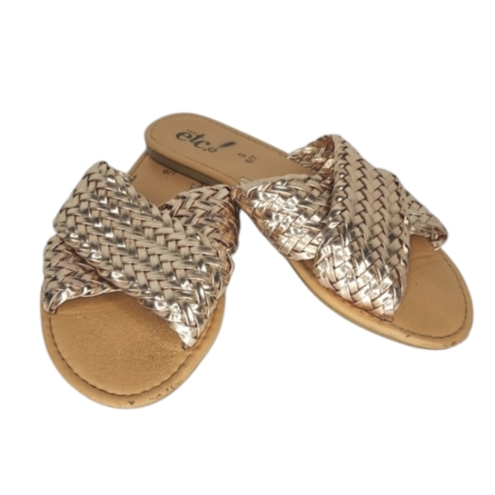 Etc! Size 6 / 7 Gold Woven Flip Flop Sandals